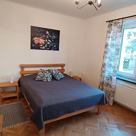 Willa Stary Dom Warszawa Zewnętrze zdjęcie