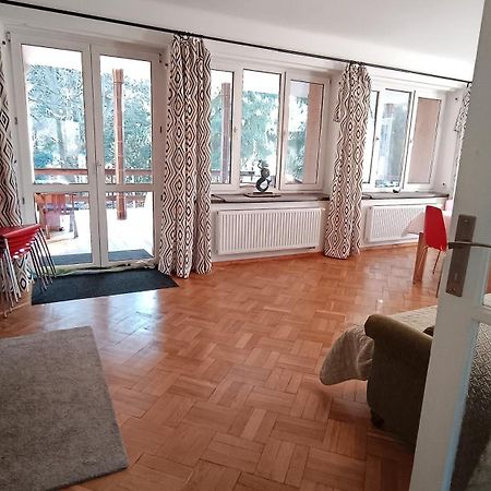 Willa Stary Dom Warszawa Zewnętrze zdjęcie